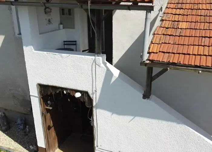 Apartma Martin 아파트 *